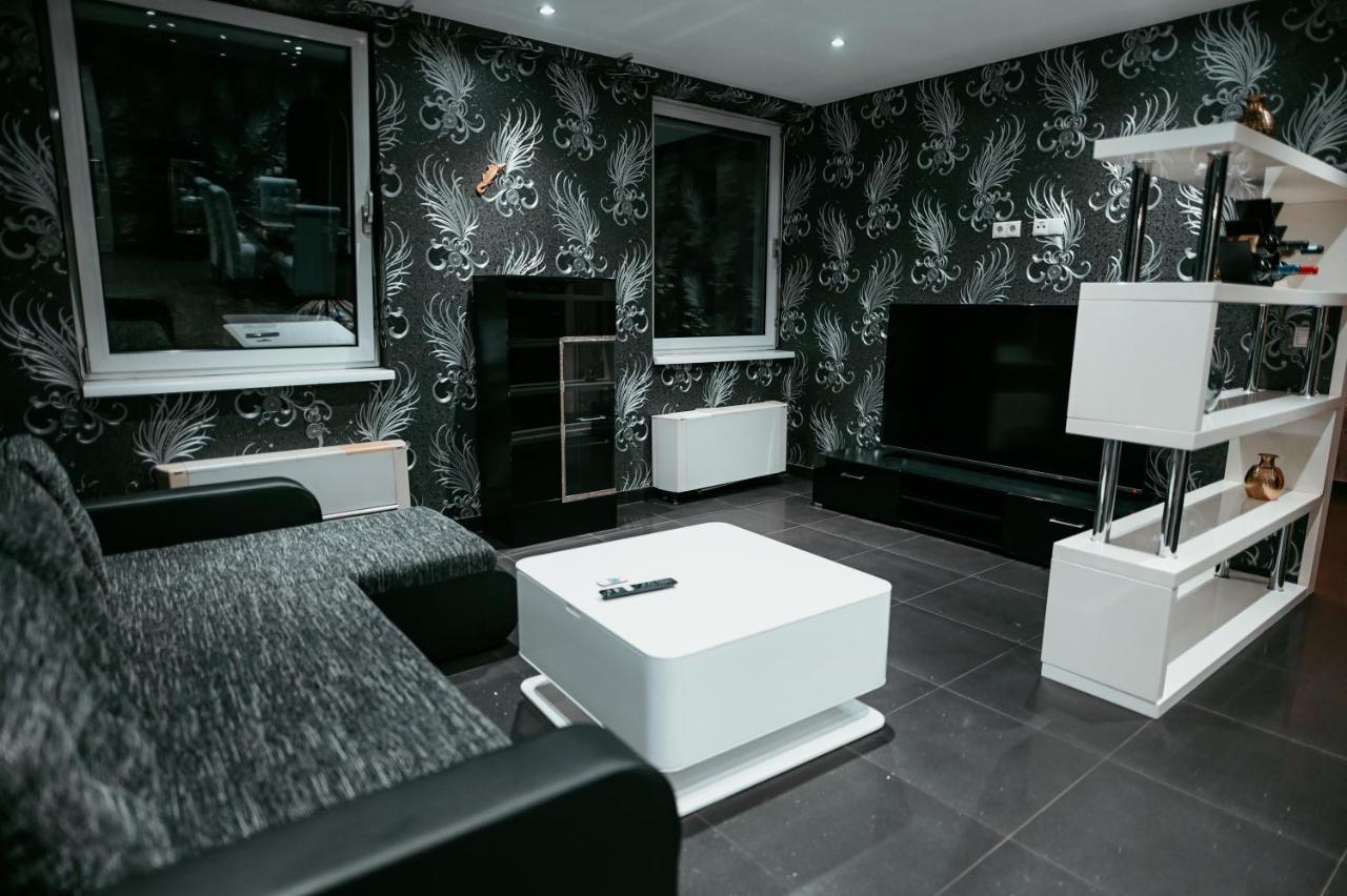Apartament Vip Shopping Center 5 Viena